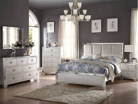 VOEVILLE Bedroom Set